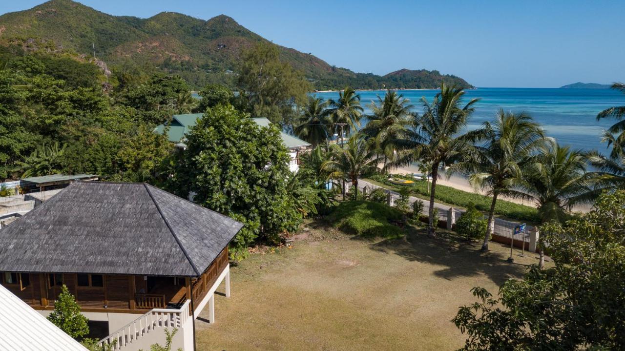 شقق هايد واي هوليداي Anse Volbert Village المظهر الخارجي الصورة