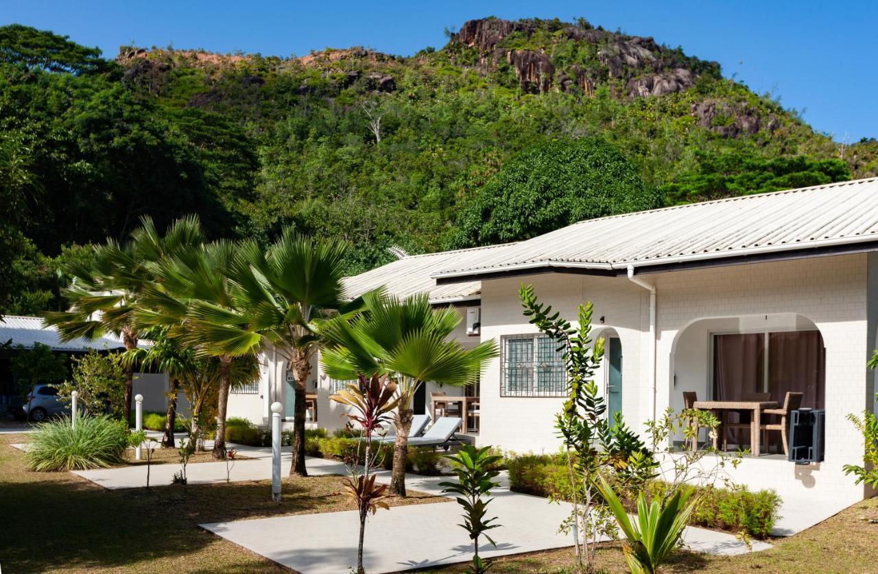 شقق هايد واي هوليداي Anse Volbert Village المظهر الخارجي الصورة