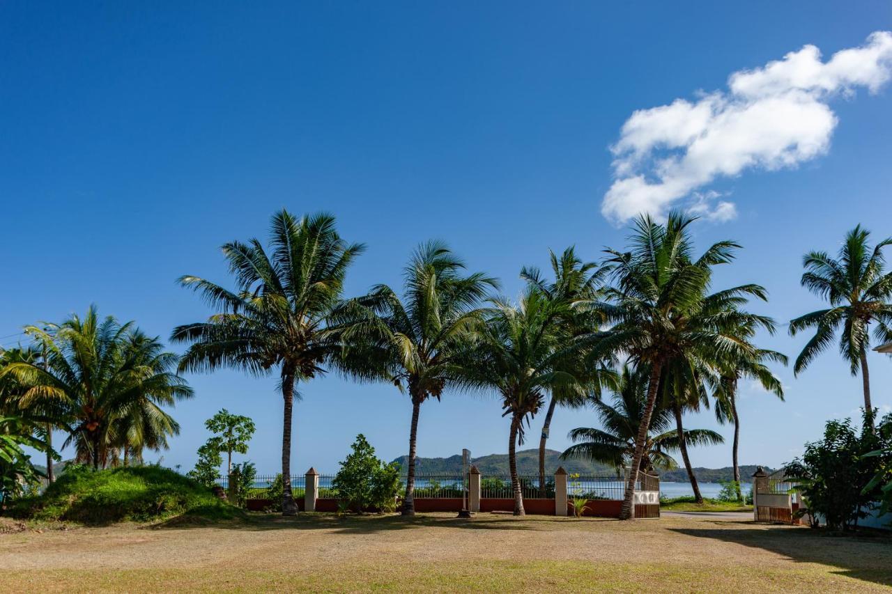 شقق هايد واي هوليداي Anse Volbert Village المظهر الخارجي الصورة