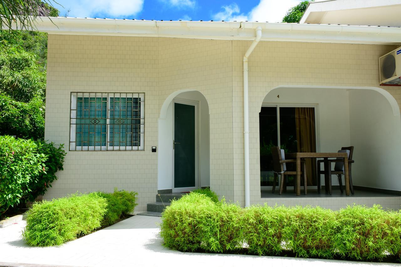 شقق هايد واي هوليداي Anse Volbert Village المظهر الخارجي الصورة