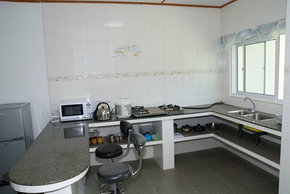 شقق هايد واي هوليداي Anse Volbert Village المظهر الخارجي الصورة